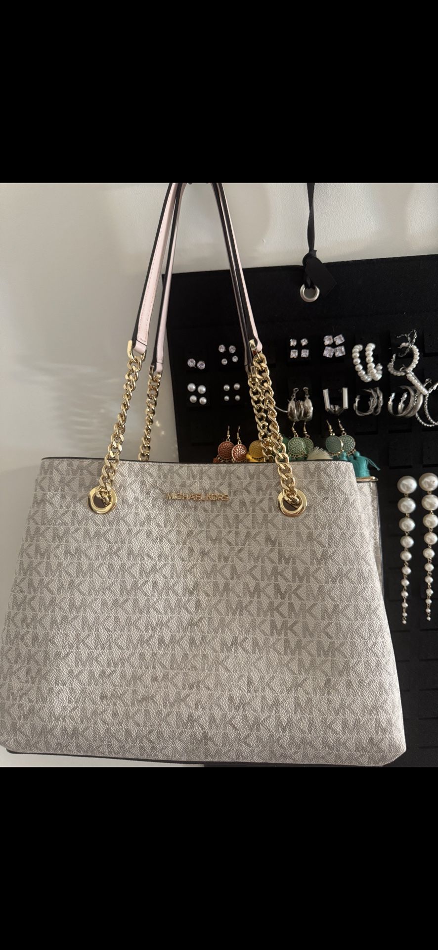 Michael Kors Teagan Large Logo Bag