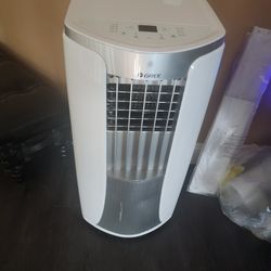 GREE - 6,000 BTU Portable Air Conditioner