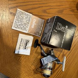 Never Used Daiwa Apollo Silver 130X Spinning Reel