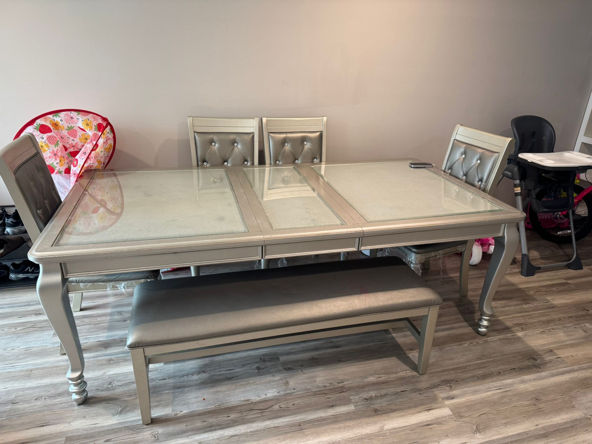 Dinning Table
