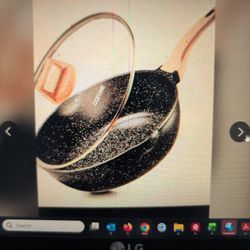 Brand New Carote 10" Frying Pan With Lid