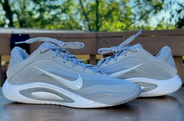 Nike A’ja Wilson A’One Women Size 9