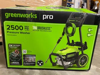 Greenworks 2500-PSI 2-GPM Cold Water Electric Pressure washer with 5 Spray Tips