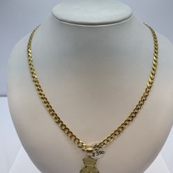 Gold Chain With Pendant 