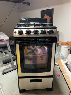 Gas stove