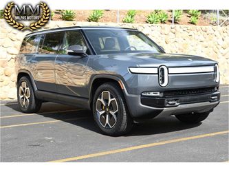 2023 Rivian R1S