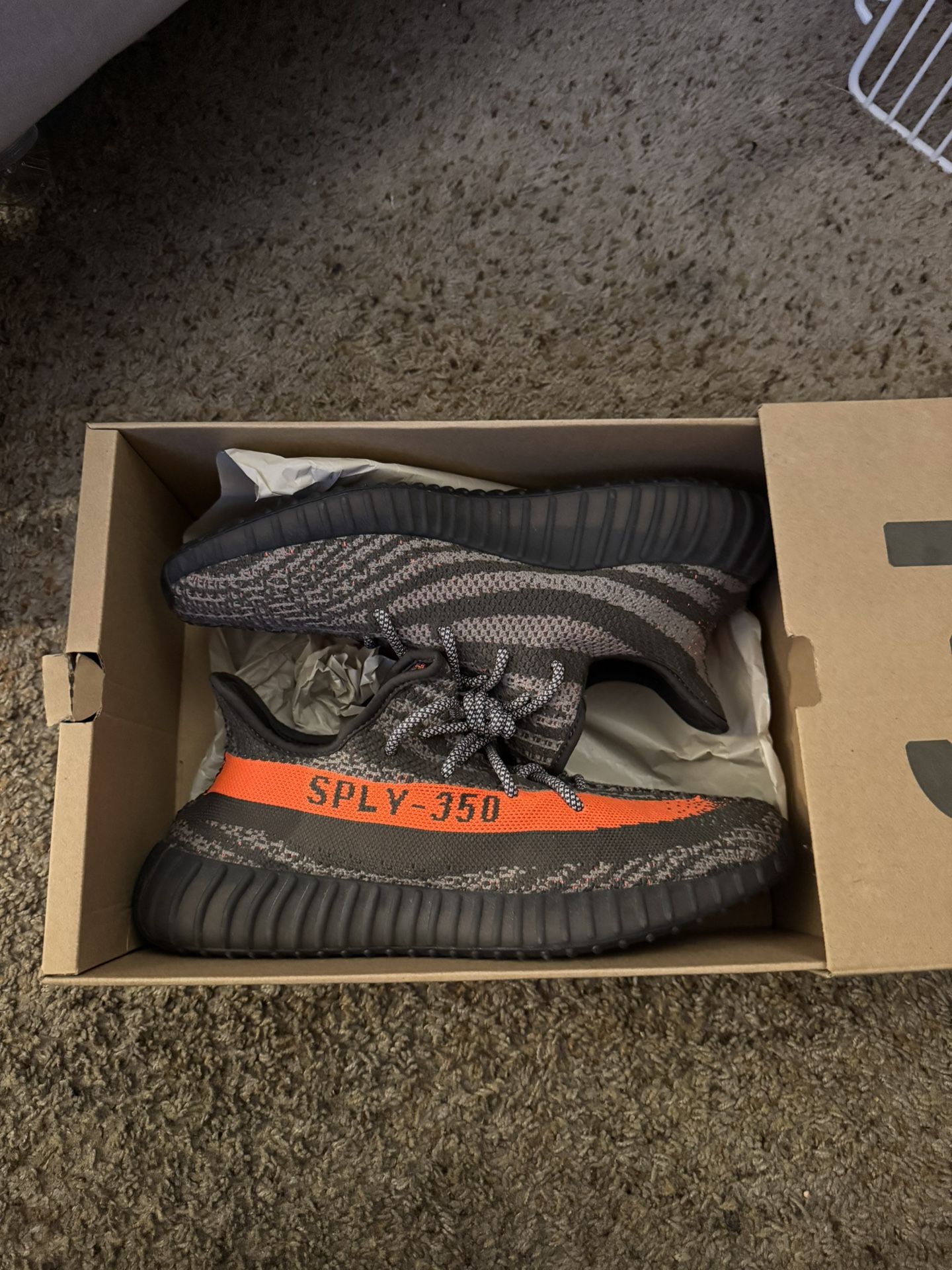 Yeezy Boost 350 v2 Carbon Belugas