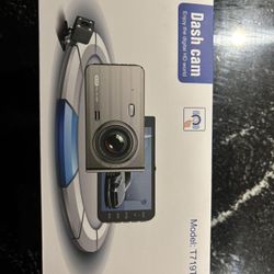 HUGMIE 1080 Wide Angle 4” Dash Cam Audio/Video Recording G-Sensor DVR Blackbox
