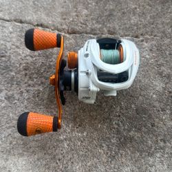 Fishing Bait Cast Reel