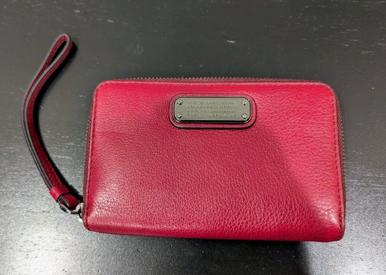 Marc by Marc Jacobs Q Lauren Wallet Red Leather