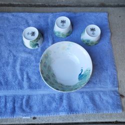 Fine China 222 Fifth Lakshmi Set