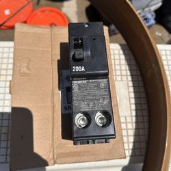 200 Amp Breaker 
