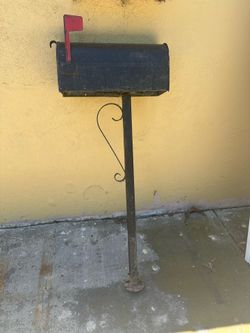 Large mailbox
