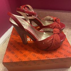 Guess Shoes  Size 8