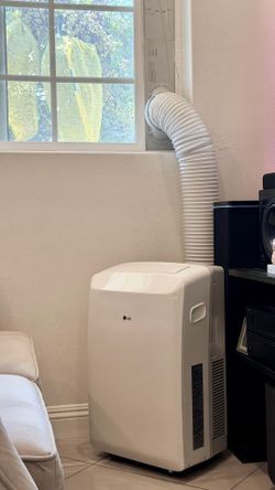 LG Portable Air Conditioner