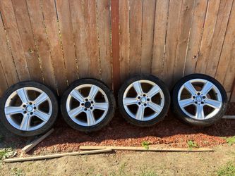 4 OEM MERCEDES 17” WHEELS + TIRES – 5-SPOKE – W204 C-CLASS 🔥