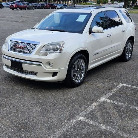 2011 GMC Acadia