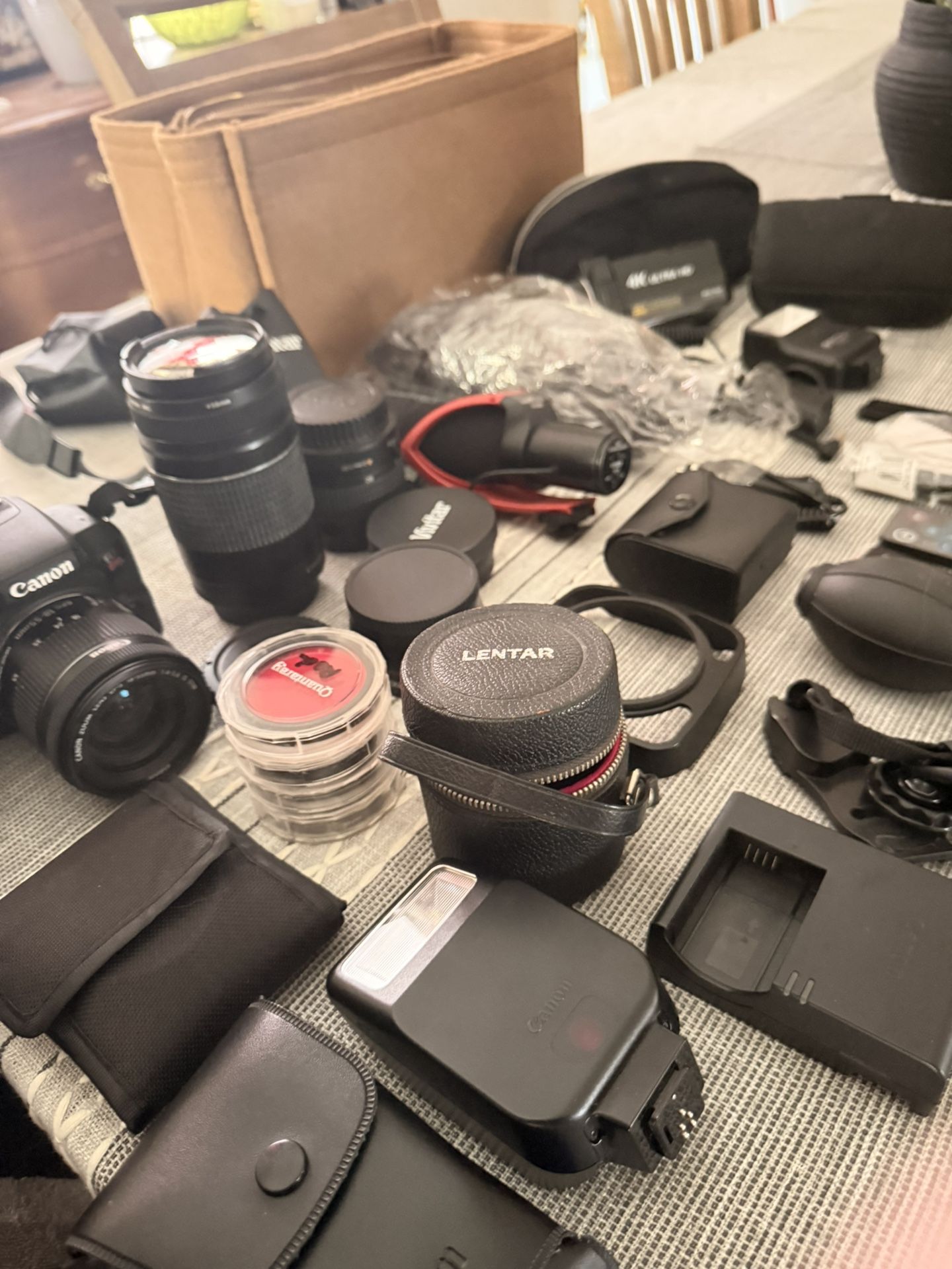 (Trade for PC Setup) Canon EOS Rebel T7i & Digital Camera camera bundle (Read Desc)