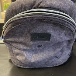 Tushbaby baby carrier hip carrier