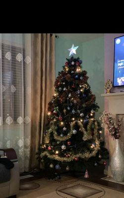 Christmas tree 7 Feet