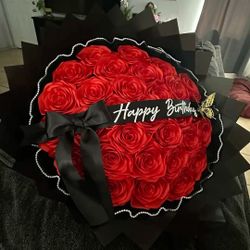 40 Count Eternal Bouquet 