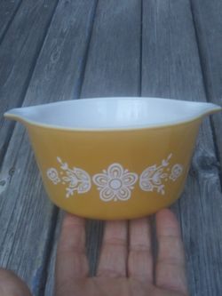Vintage Pyrex 473 Bowl Excellent Condition