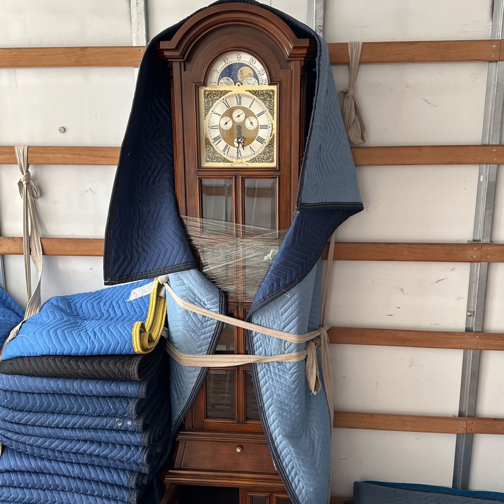 Gastor Antique Grandfather Clock for Sale in South San Francisco