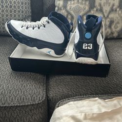 Jordan 9 Retro