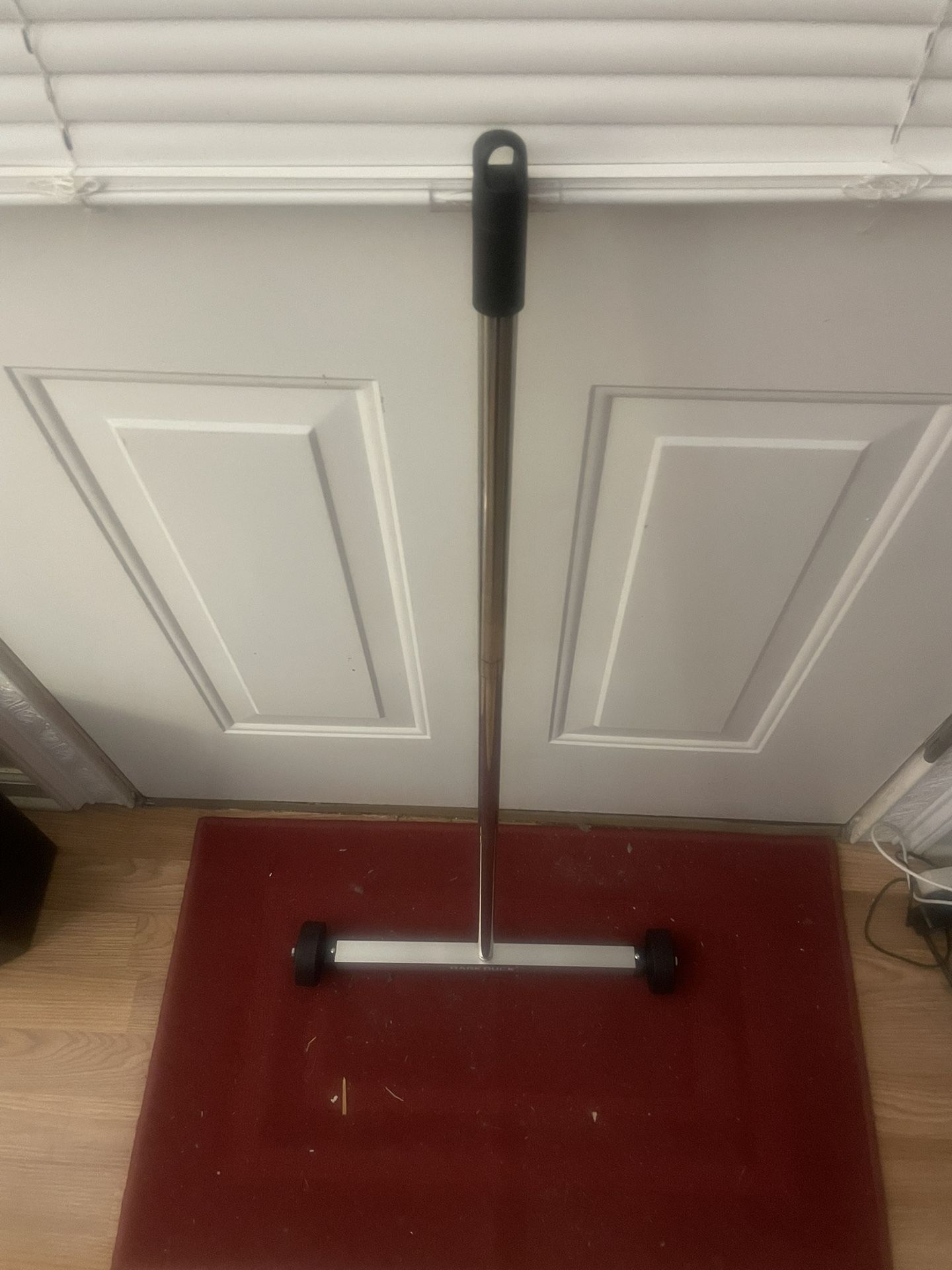Brand New Magnet Sweeper Bar With Wheels