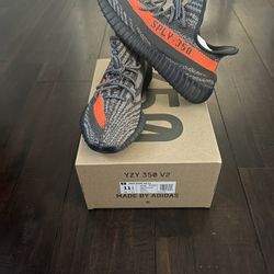 Yeezy Boost 350 V2 Carbon Beluga
