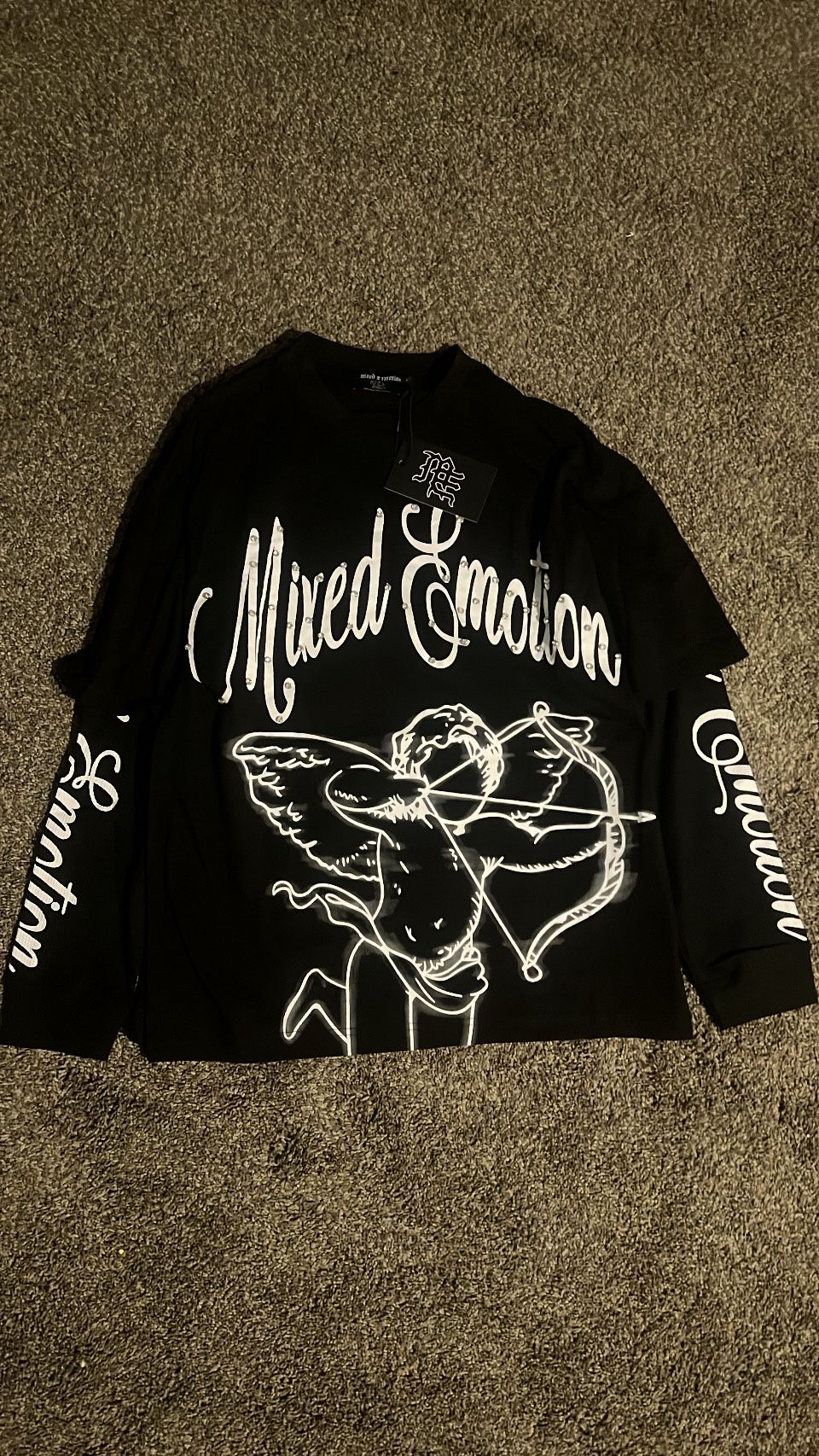 BLACK AND WHITE MIXED EMOTIONS LONG SLEEVE