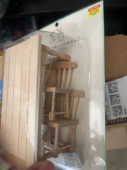 Dollhouse furniture