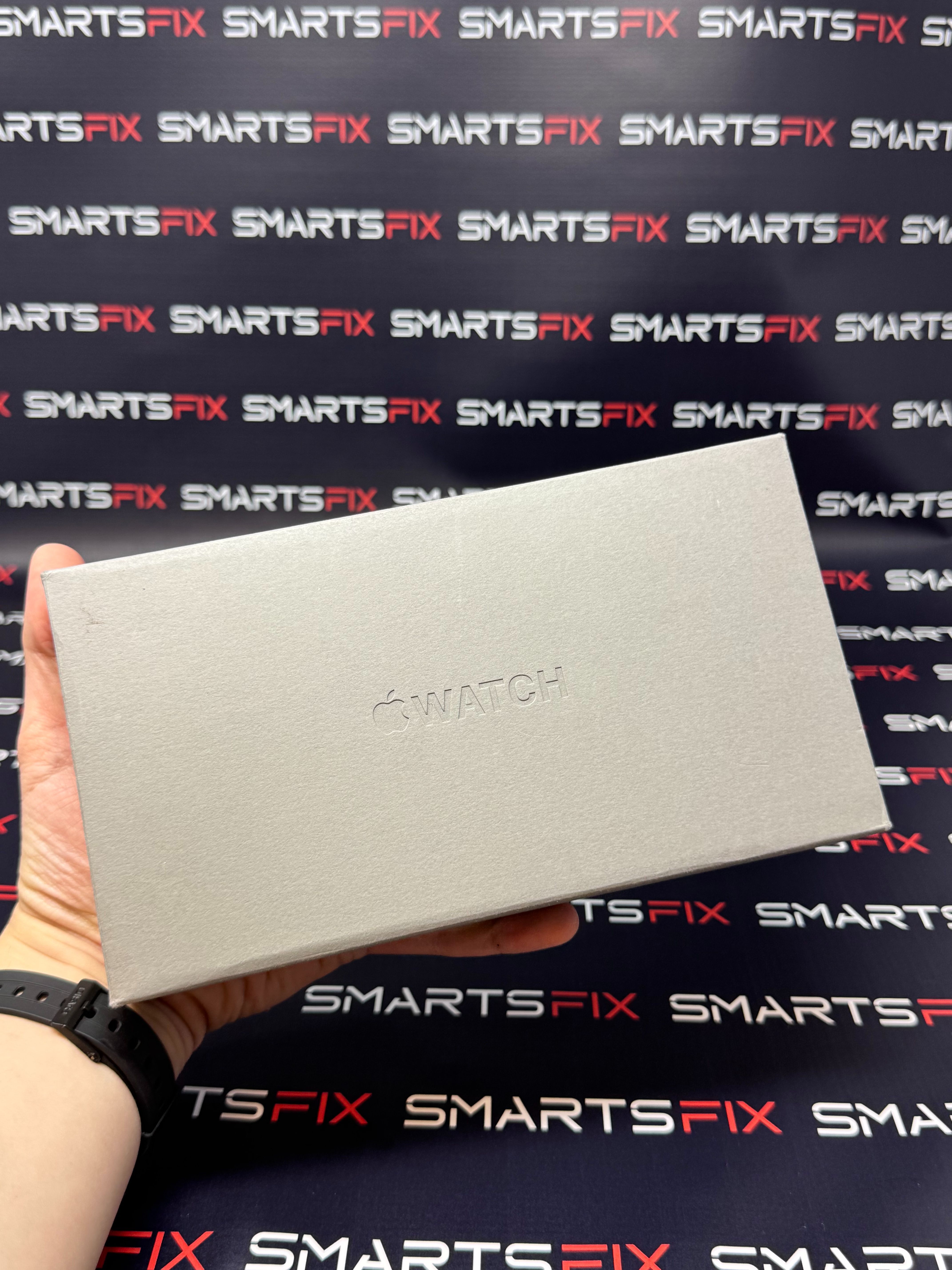 Brand New Apple Watch Ultra 2 49MM GPS + Cellular - Black Titanium (Unlocked) + Warranty