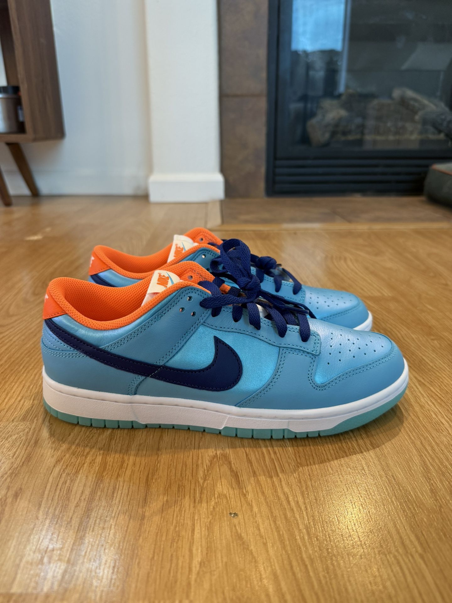 Nike Dunk Low SE Baltic Blue / Total Orange – Size 9