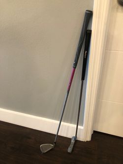 Calloway X2 Hot women’s 9 iron golf club and putter