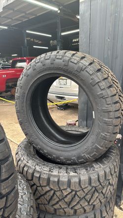 33/12.50/20 Tires