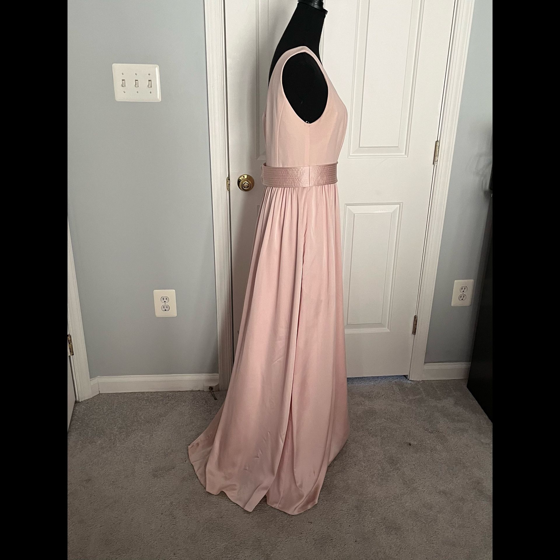 Blush Pink Vera Wang Gown, Size 10
