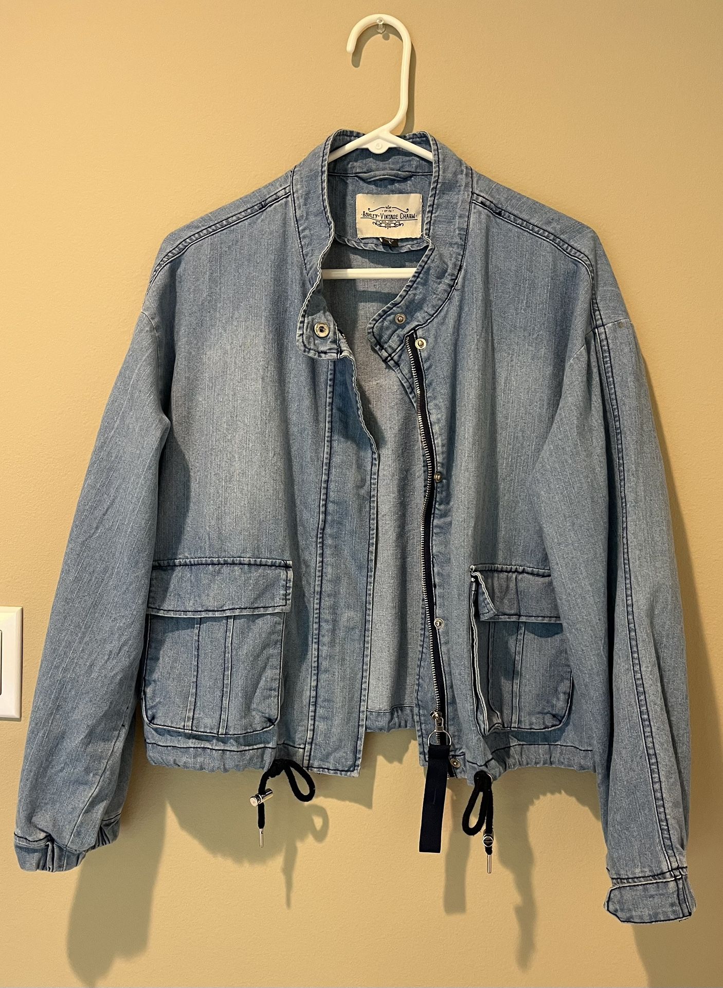 Ashley Vintage Charm Light Denim Style Jacket Size L Large