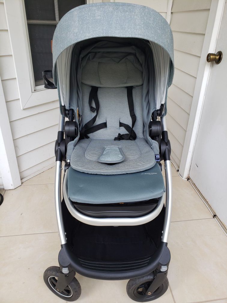 Maxi-Cosi Adorra Travel System with Infant Car Seat