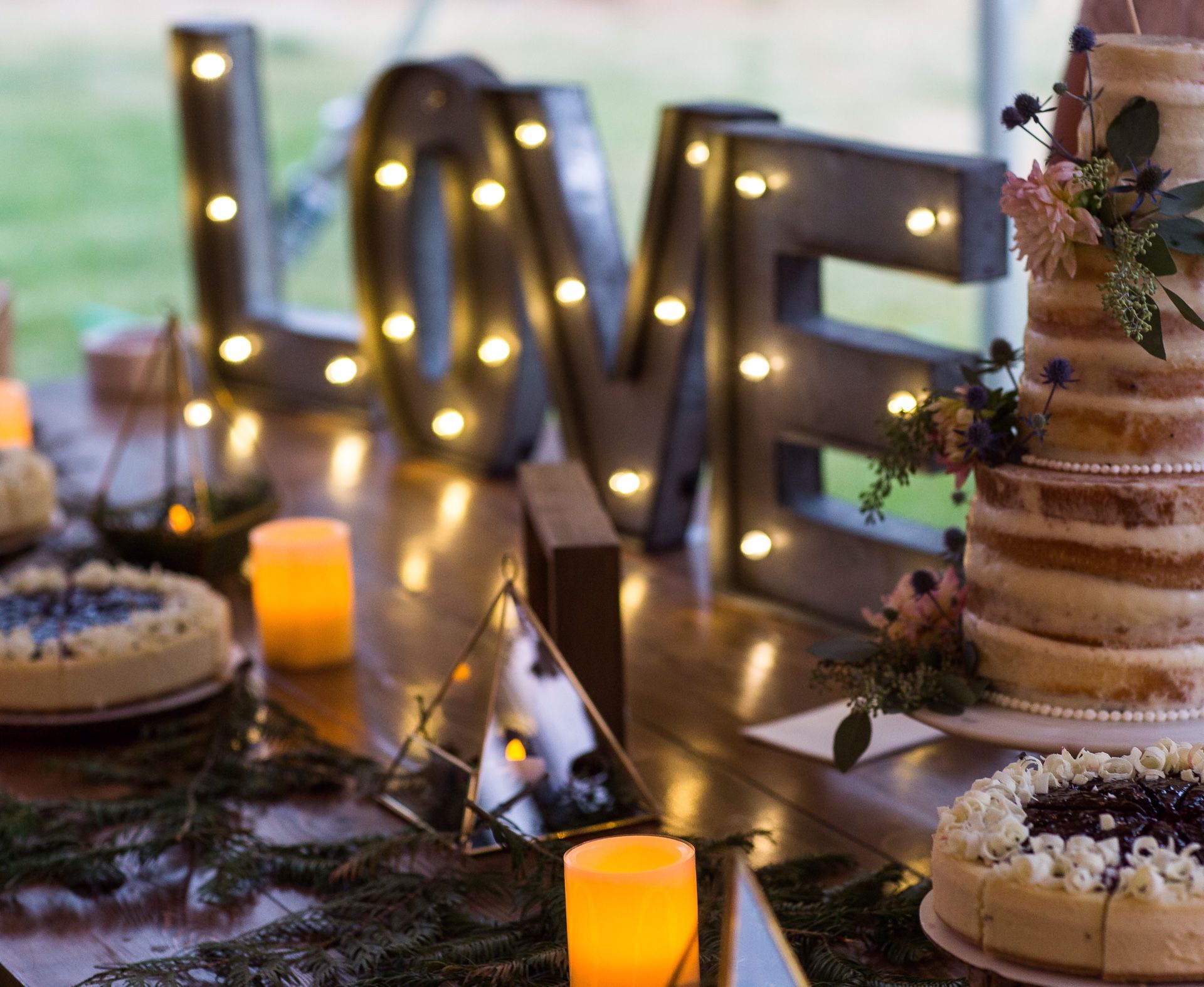 15” Metal “LOVE” “&” Lighted Letters