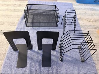 Assorted office organizers