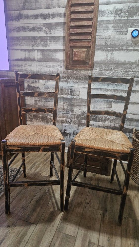 2 High Distressed Stools Very Nice Set $60 