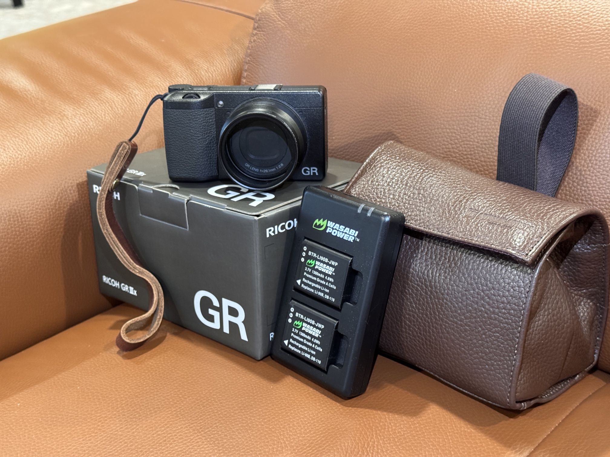 Nishe Street Camera RICOH IIIx like NEW