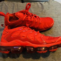 nike vapormax plus