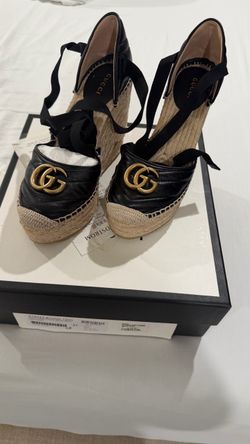 Gucci wedges