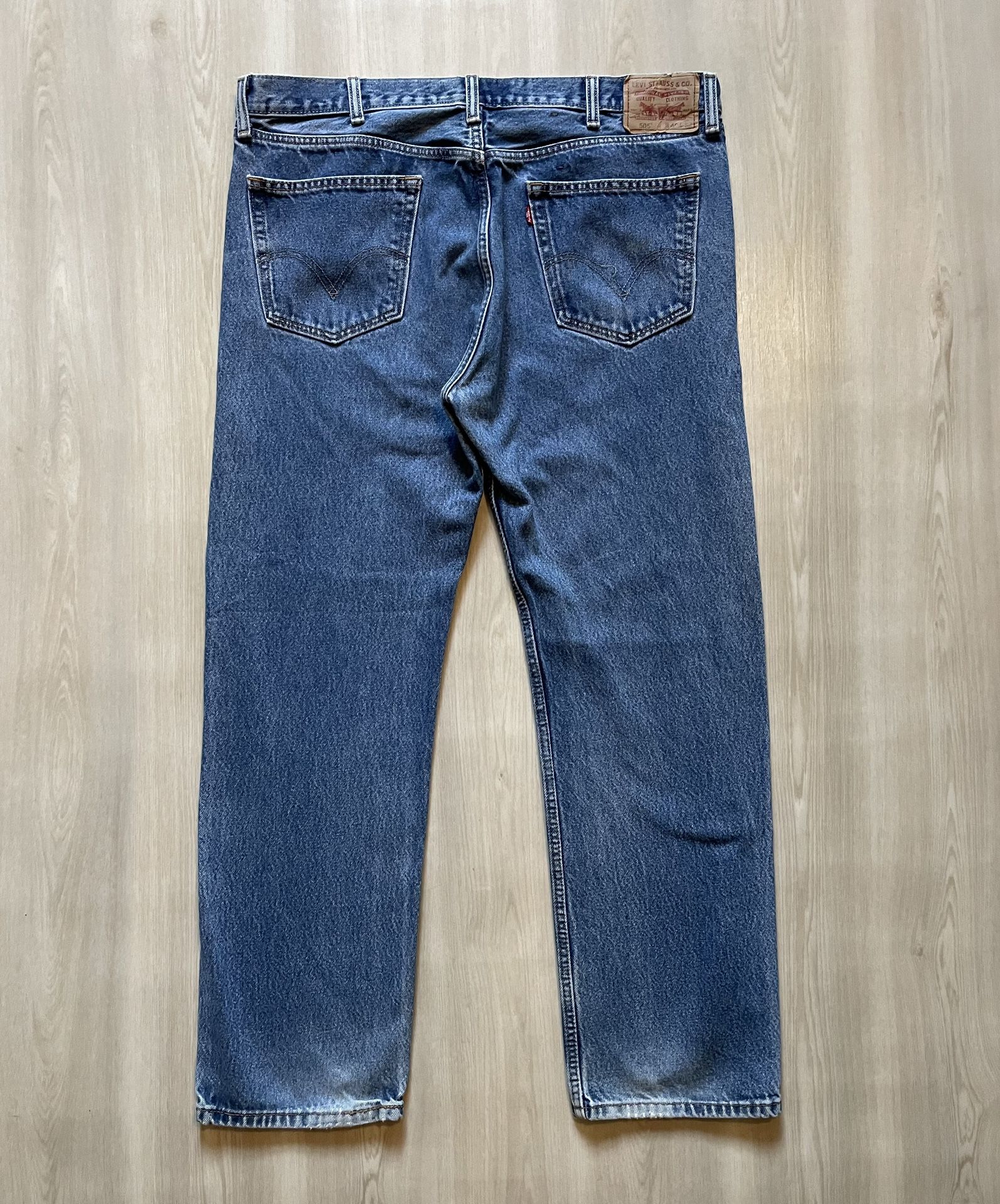 Vintage Y2K 05 Levis 505 Regular Fit 40x32 *40x30