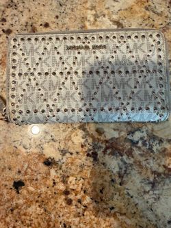 Micheal Kors wallet
