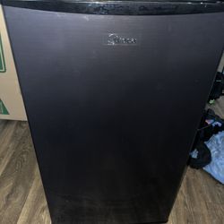 Mini Refrigerator 
