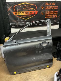 LINCOLN CORSAIR 2020-2026 LH FRONT DOOR SHELL OEM