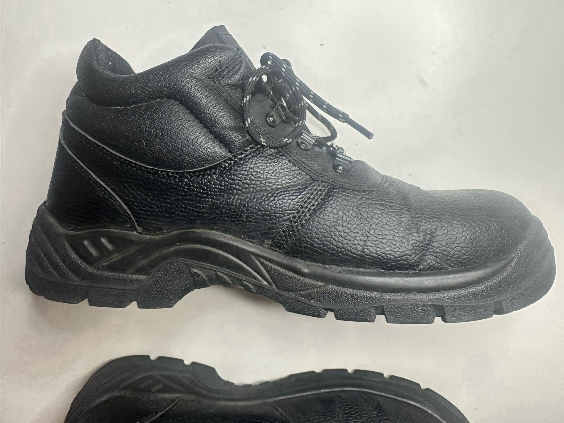 Smith's Workwear Mid-Height Steel Toe Shoes For Men- Work Booths Faux Leather 13